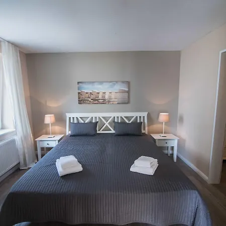 Passat Hues - Ferienwohnung 2 *